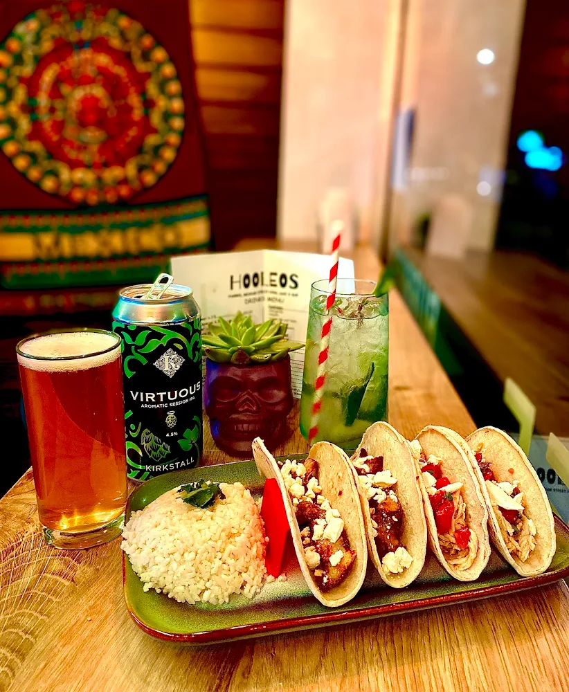 Hooleos Mexican Cafe-bar